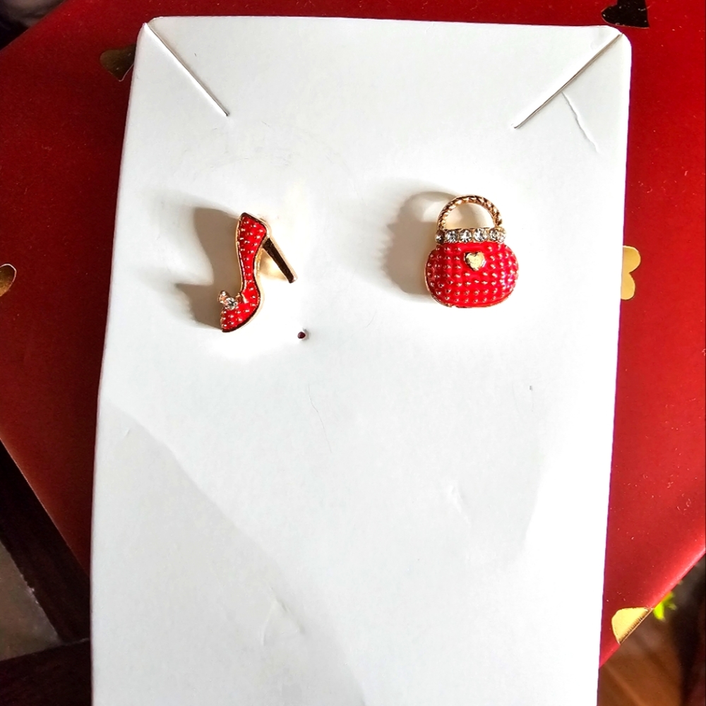 Mismatched Red Enamel Heel and Purse Earrings New - Picture 2 of 8